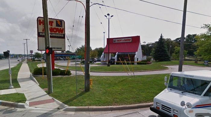 Hot n Now Hamburgers - Bay City - 3900 Wilder Rd (newer photo)